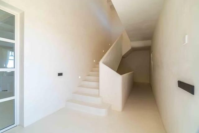 4 slaapkamer Villa te koop in Santanyí - € 5.250.000 (Ref: 9217467)