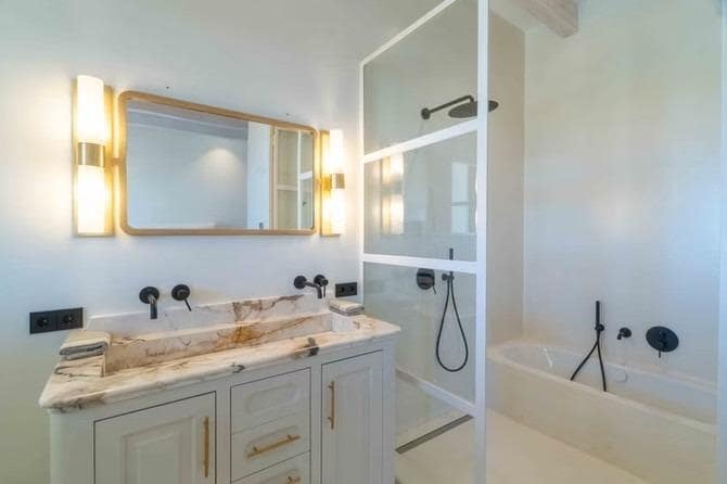 4 slaapkamer Villa te koop in Santanyi - € 5.250.000 (Ref: 9217467)