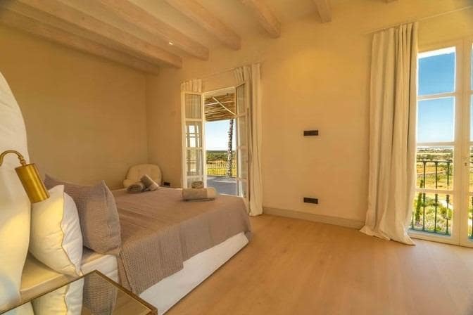 4 slaapkamer Villa te koop in Santanyi - € 5.250.000 (Ref: 9217467)