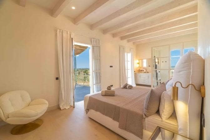 4 slaapkamer Villa te koop in Santanyi - € 5.250.000 (Ref: 9217467)