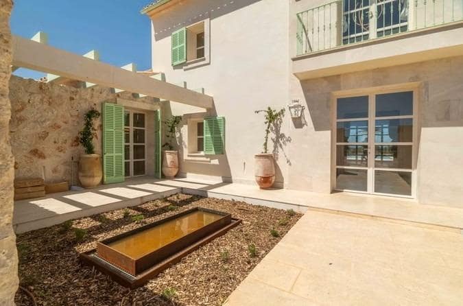 4 slaapkamer Villa te koop in Santanyi - € 5.250.000 (Ref: 9217467)