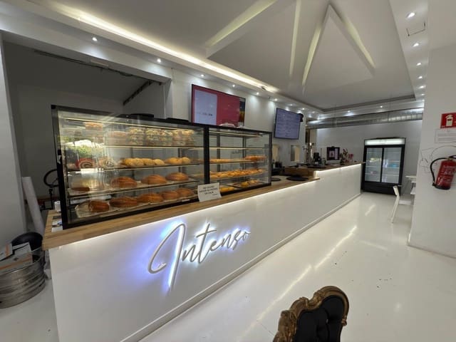 Local Comercial de 3 habitaciones en Palma de Mallorca en alquiler - 3.600 € (Ref: 9247353)