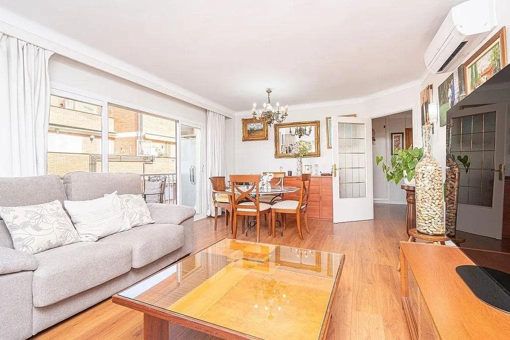 4 soveværelse Lejlighed til salg i Palma de Mallorca med garage - € 455.000 (Ref: 9252496)