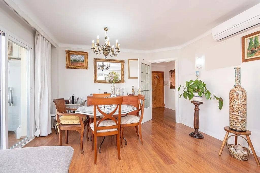 4 soveværelse Lejlighed til salg i Palma de Mallorca med garage - € 455.000 (Ref: 9252496)