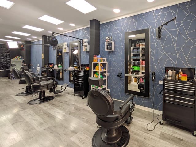 Commercial for rent in Arxiduc, Palma de Mallorca - € 1,150 (Ref: 9282279)