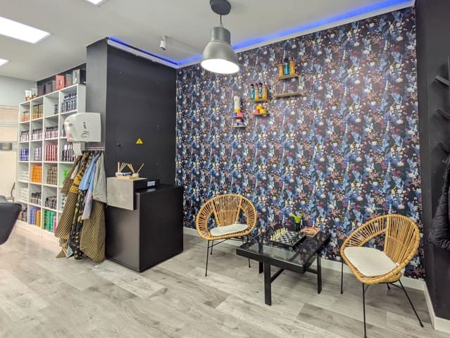 Commercial for rent in Arxiduc, Palma de Mallorca - € 1,150 (Ref: 9282279)