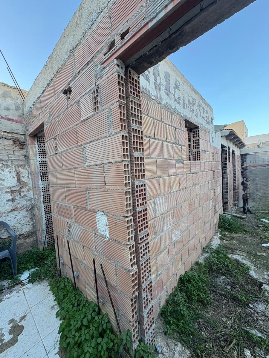 3 bedroom Terraced Villa for sale in Son Ferriol - € 336,000 (Ref: 9349637)