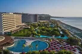 200 slaapkamer Hotel te koop in Muro met zwembad - € 26.000.000 (Ref: 9383009)