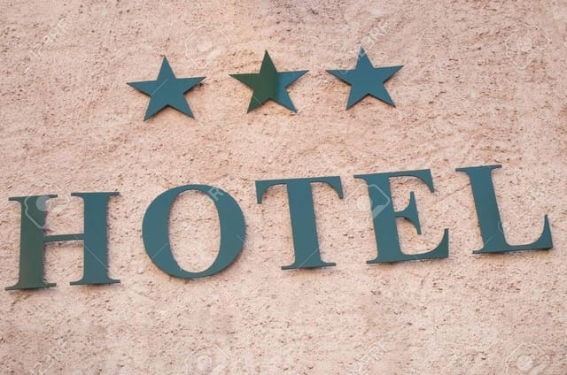 200 slaapkamer Hotel te koop in Muro met zwembad - € 26.000.000 (Ref: 9383009)