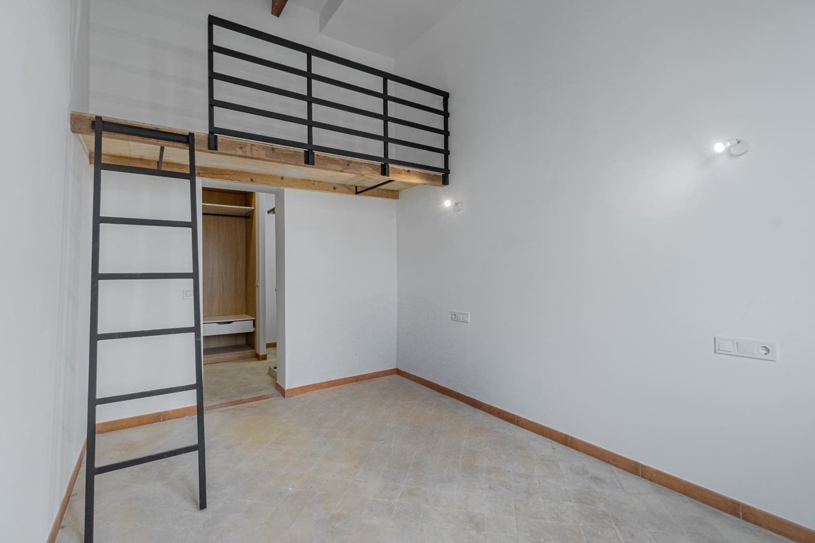 Casa de 13 habitaciones en Felanitx en venta - 1.600.000 € (Ref: 9430839)