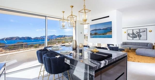3 soveværelse Penthouse til salg i Santa Ponsa, Calvià - € 3.300.000 (Ref: 9446434)