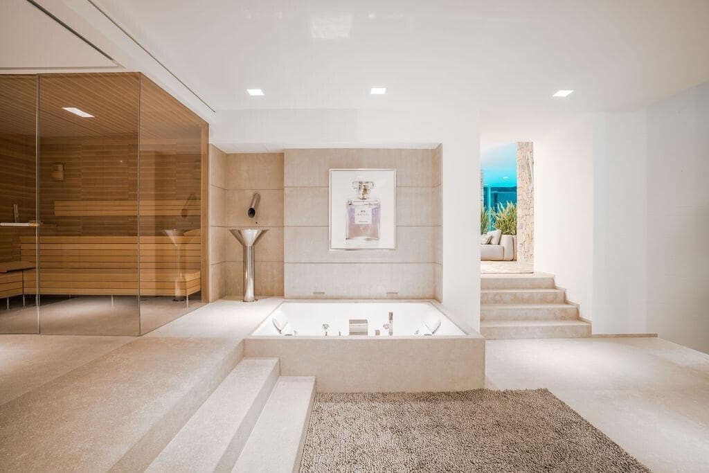 Chalet de 10 habitaciones en Son Vida en venta con piscina garaje - 33.800.000 € (Ref: 9452216)