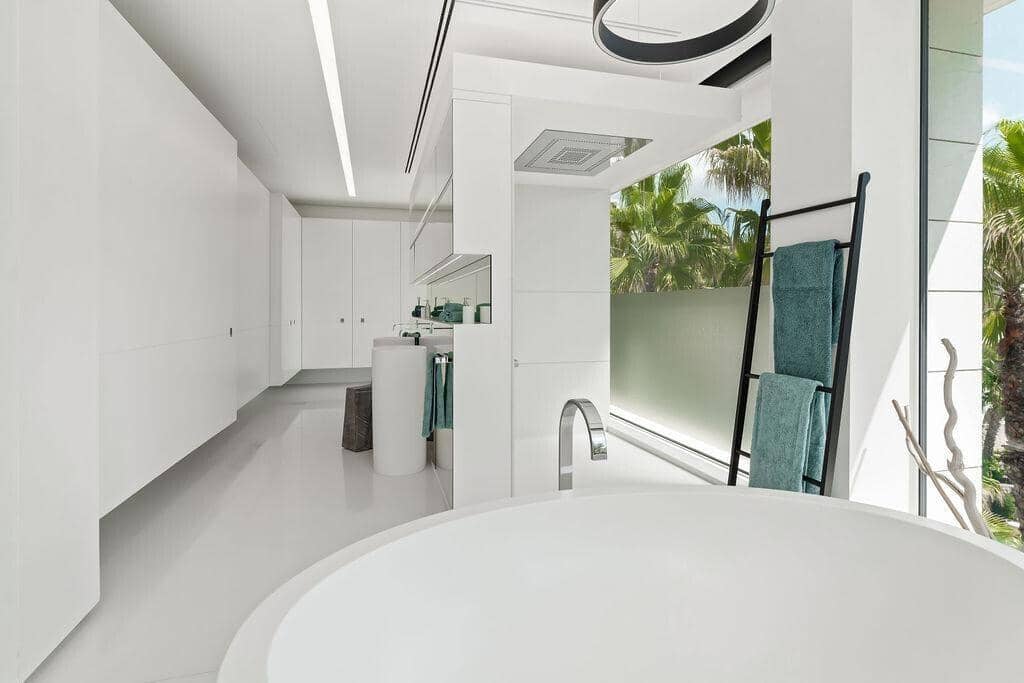 Chalet de 10 habitaciones en Son Vida en venta con piscina garaje - 33.800.000 € (Ref: 9452216)