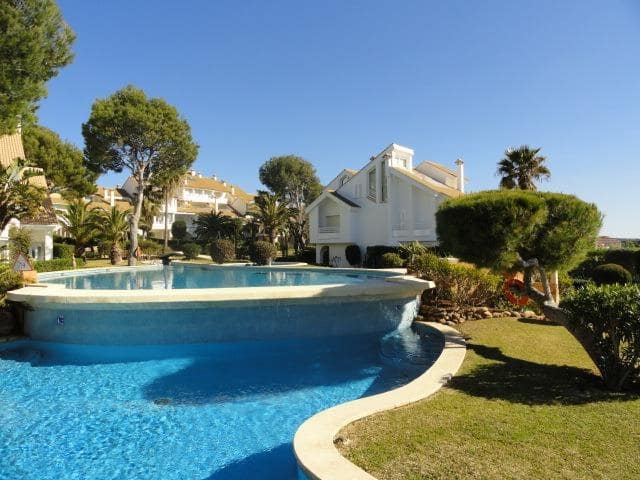 4 makuuhuone Rivitalo myytävänä paikassa Santa Ponsa mukana uima-altaan 
autotalli - 1 975 000 € (Ref: 9452218)