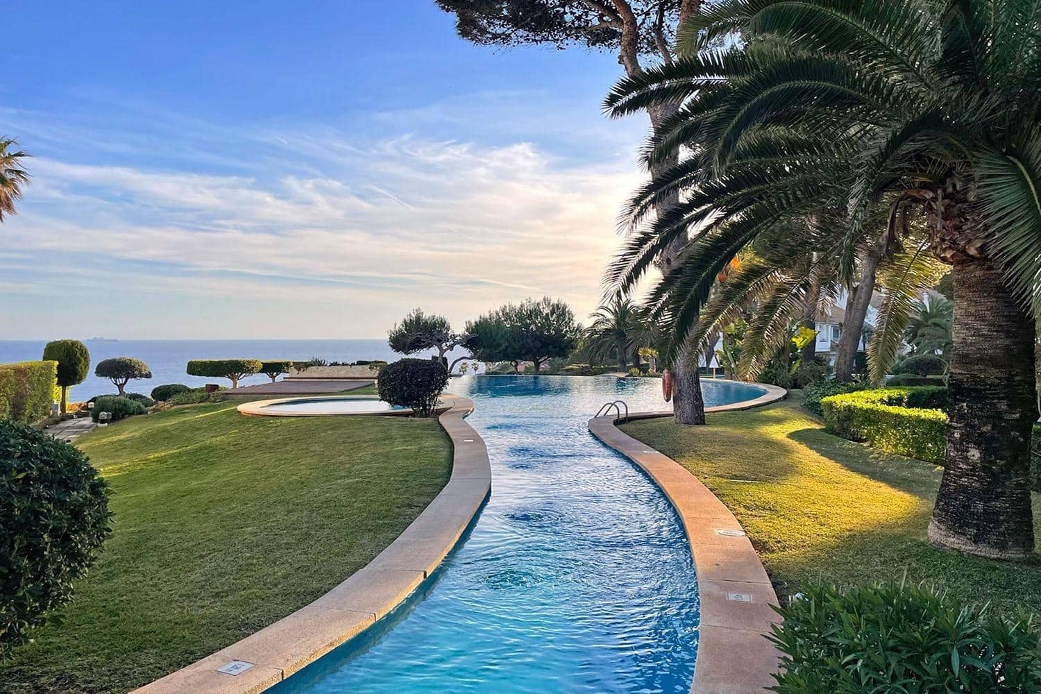 4 makuuhuone Rivitalo myytävänä paikassa Santa Ponsa mukana uima-altaan 
autotalli - 1 975 000 € (Ref: 9452218)