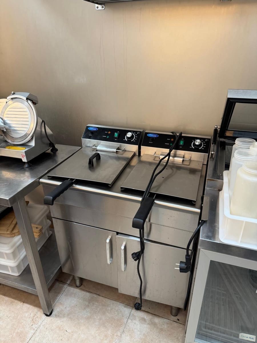 Kaupallinen vuokrattavana paikassa Alcudia - 2 000 € (Ref: 9491491)