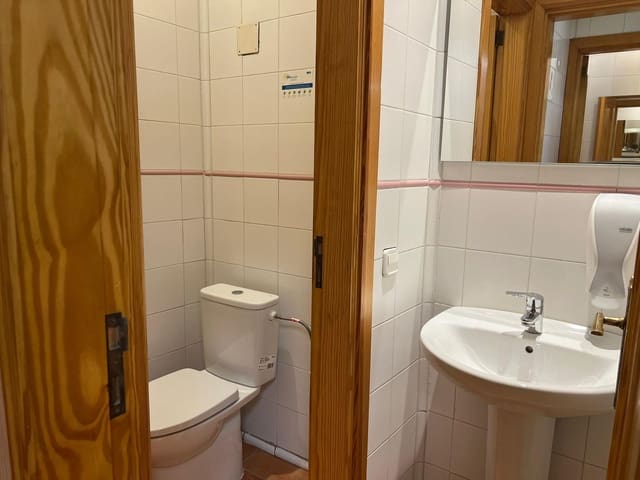 2 Zimmer Firma/Unternehmen zu verkaufen in Son Cotoner, Palma de Mallorca - 39.000 € (Ref: 9690680)