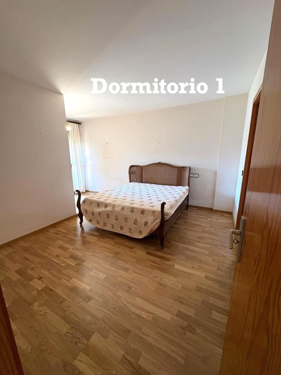 4 bedroom Flat for sale in Palma de Mallorca - € 680,000 (Ref: 9714994)