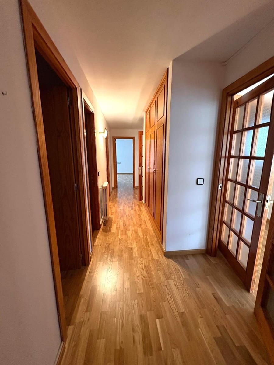 4 bedroom Flat for sale in Palma de Mallorca - € 680,000 (Ref: 9714994)