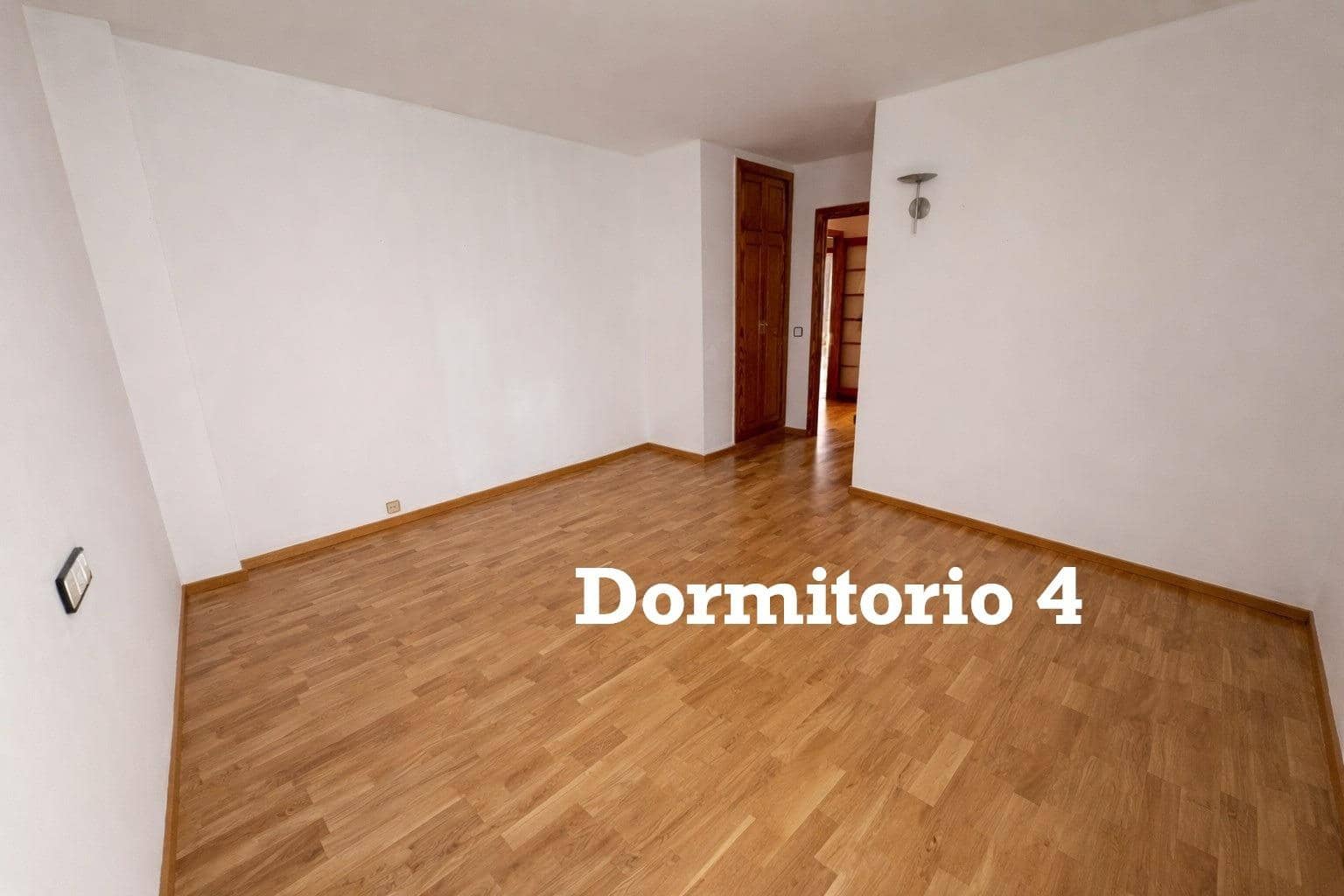 4 bedroom Flat for sale in Palma de Mallorca - € 680,000 (Ref: 9714994)