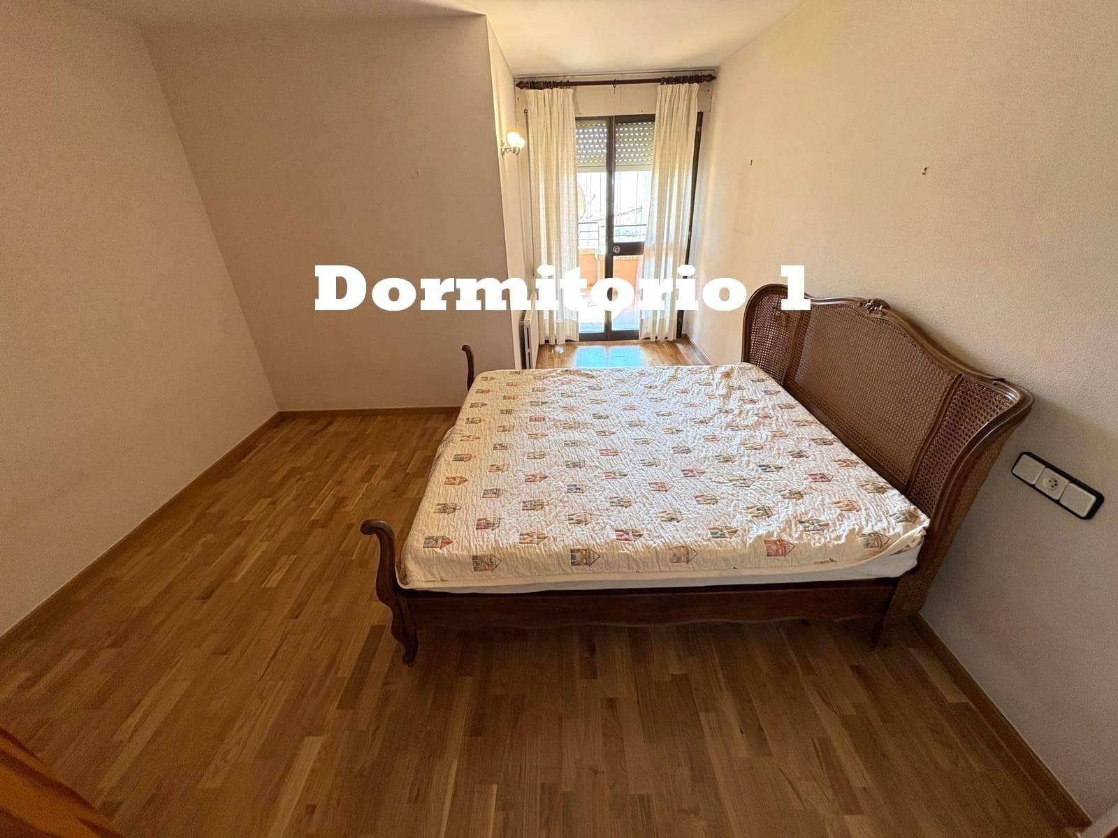 4 bedroom Flat for sale in Palma de Mallorca - € 680,000 (Ref: 9714994)