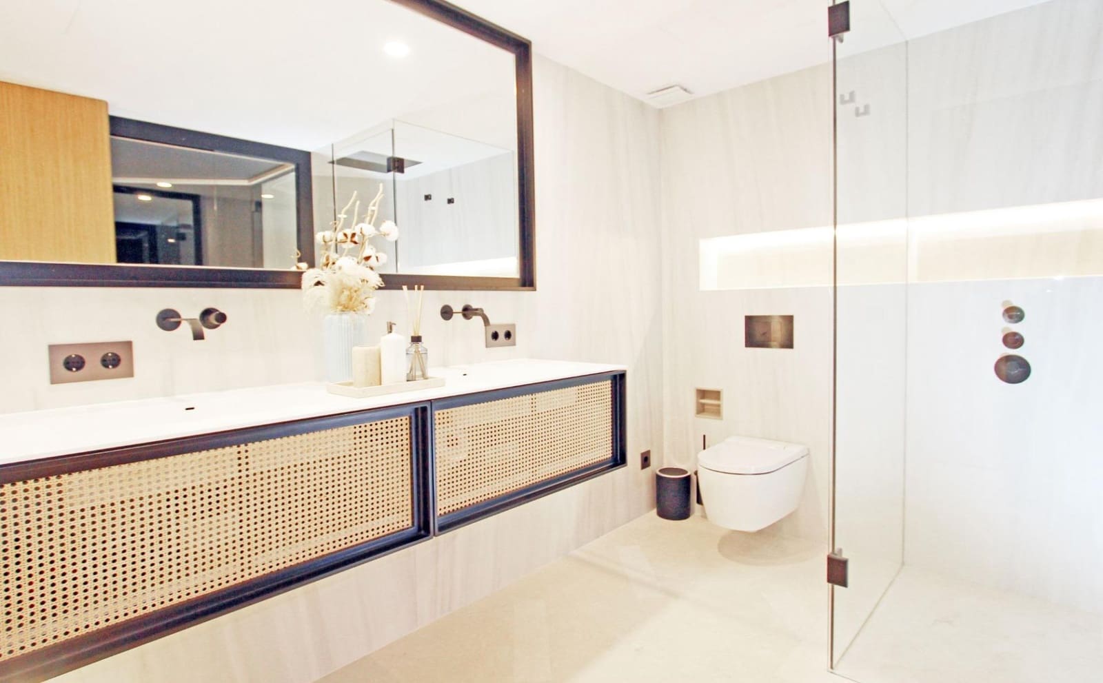 3 slaapkamer Flat te koop in Palma de Mallorca - € 3.000.000 (Ref: 9755791)