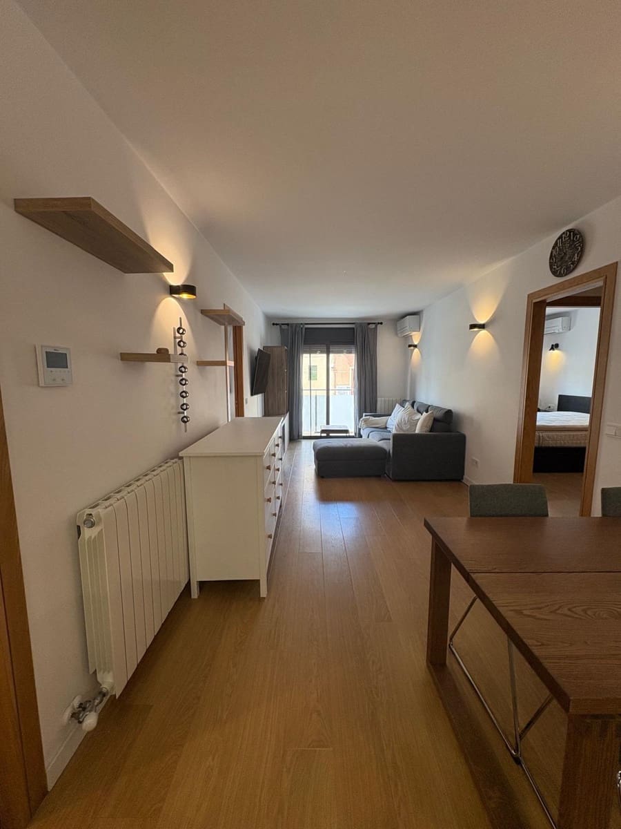 2 slaapkamer Flat te huur in Palma de Mallorca met garage - € 1.950 (Ref: 9784521)