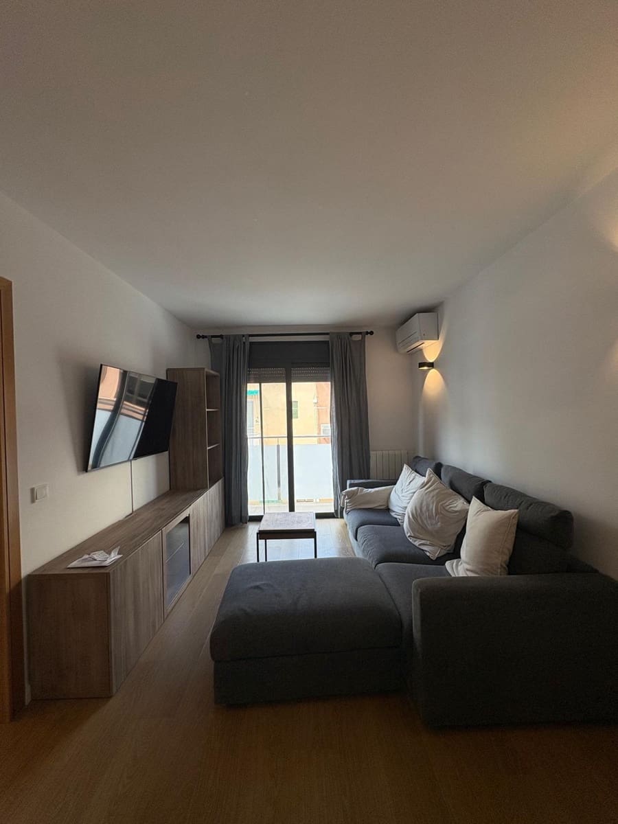 2 slaapkamer Flat te huur in Palma de Mallorca met garage - € 1.950 (Ref: 9784521)