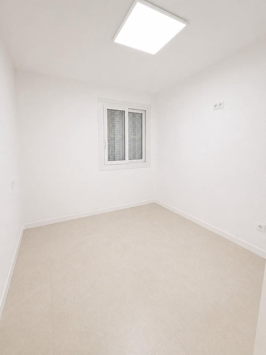 Apartamento de 2 habitaciones en Santa Ponsa en alquiler con garaje - 1.850 € (Ref: 9804379)
