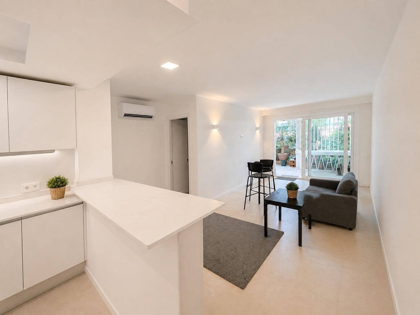 Apartamento de 2 habitaciones en Santa Ponsa en alquiler con garaje - 1.850 € (Ref: 9804379)