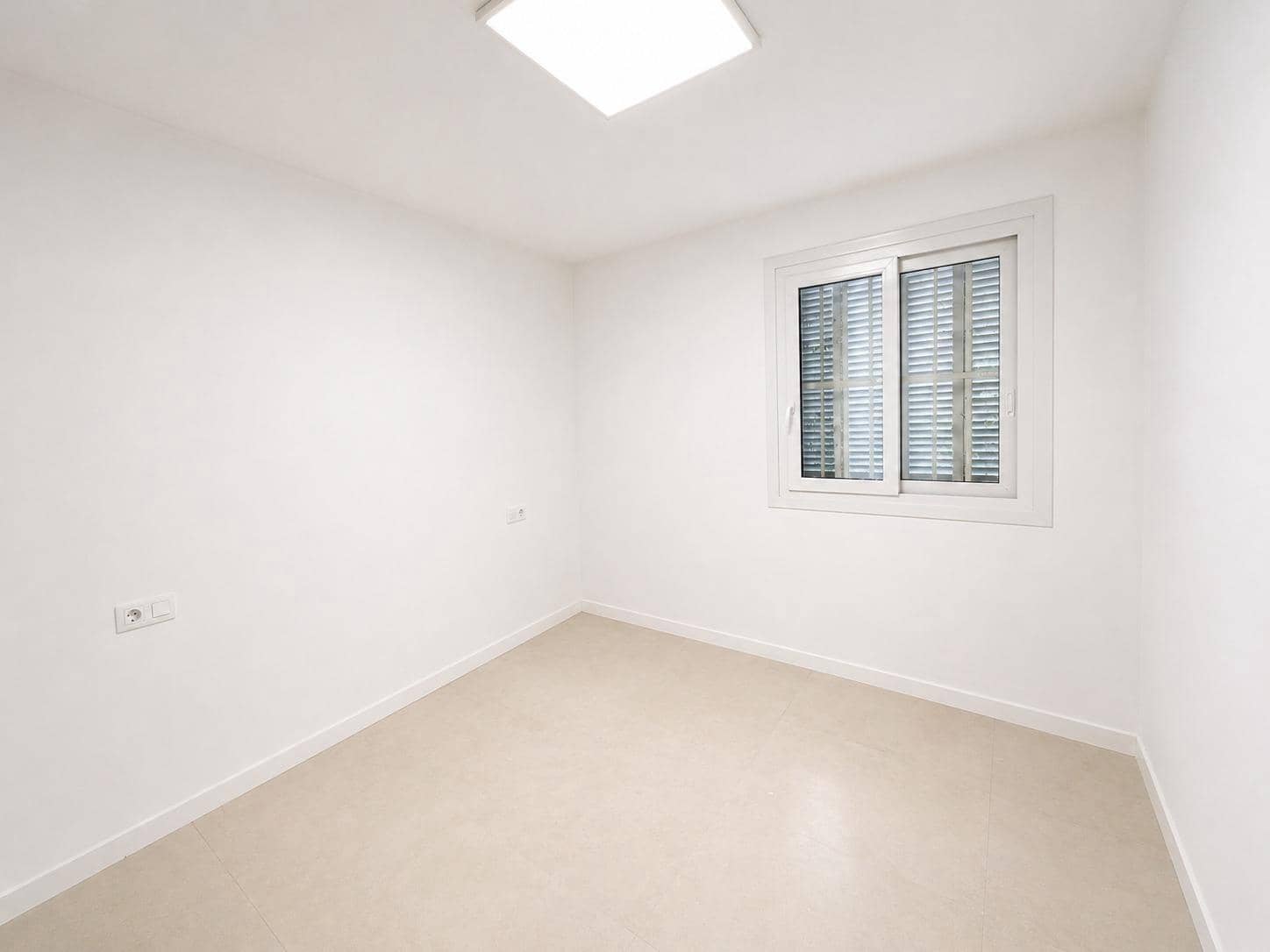 Apartamento de 2 habitaciones en Santa Ponsa en alquiler con garaje - 1.850 € (Ref: 9804379)