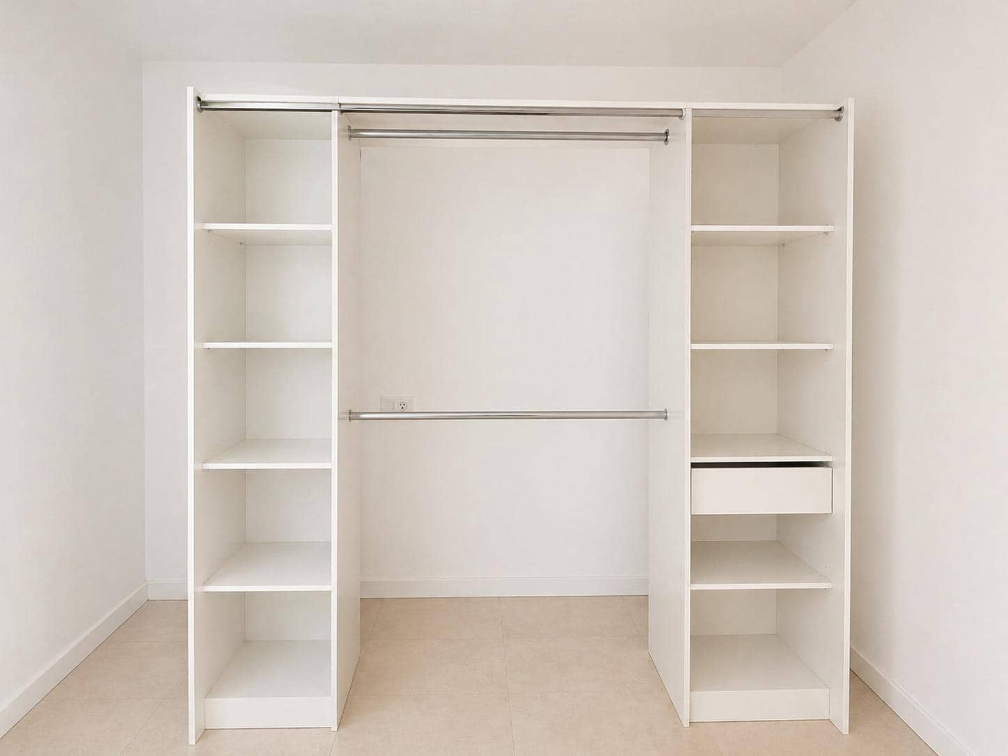 Apartamento de 2 habitaciones en Santa Ponsa en alquiler con garaje - 1.850 € (Ref: 9804379)