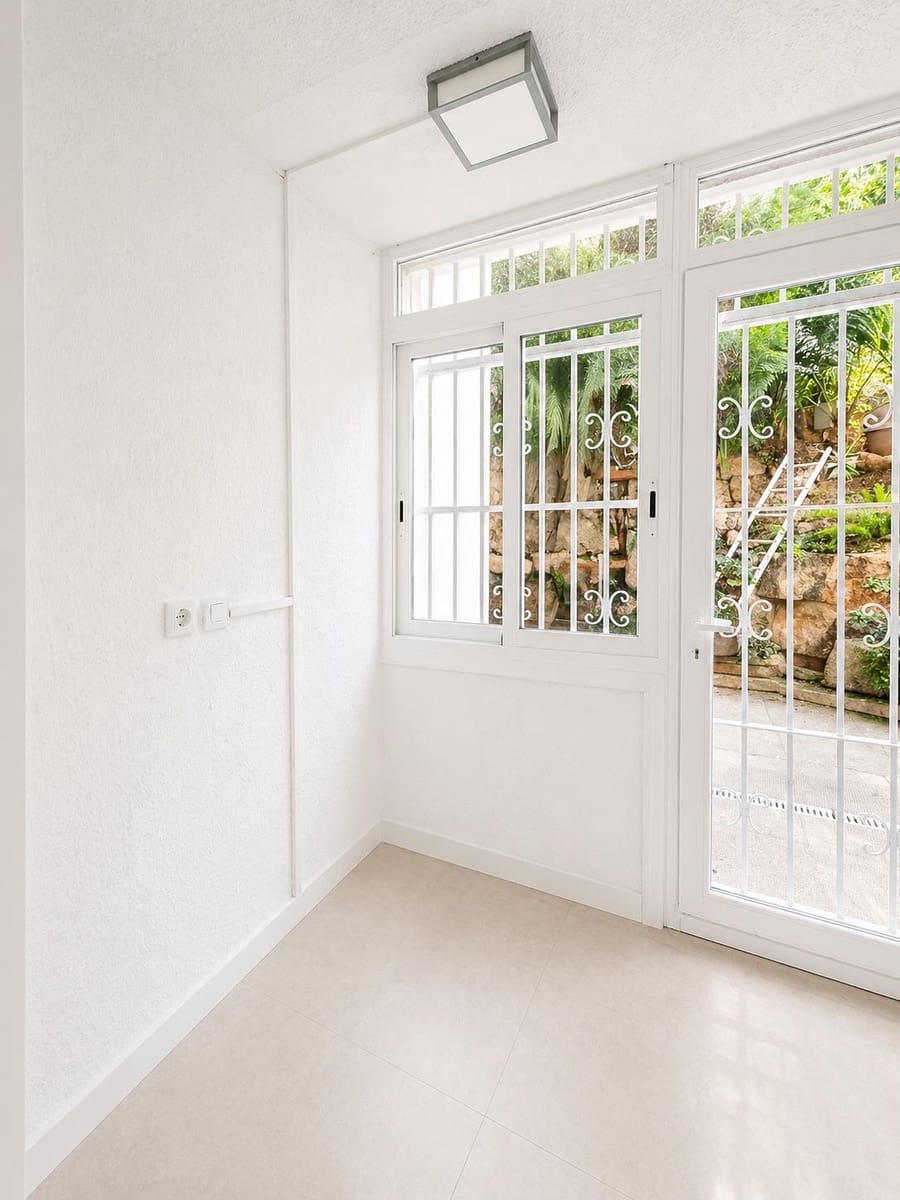 Apartamento de 2 habitaciones en Santa Ponsa en alquiler con garaje - 1.850 € (Ref: 9804379)
