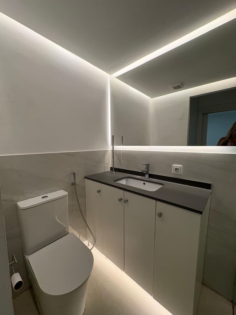 Apartamento de 2 habitaciones en Santa Ponsa en alquiler con garaje - 1.850 € (Ref: 9804379)
