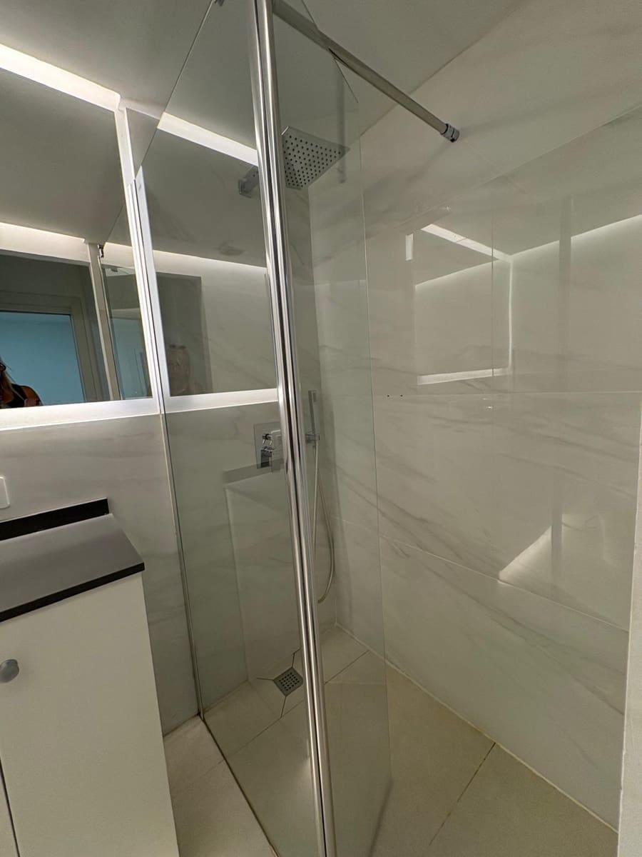 Apartamento de 2 habitaciones en Santa Ponsa en alquiler con garaje - 1.850 € (Ref: 9804379)