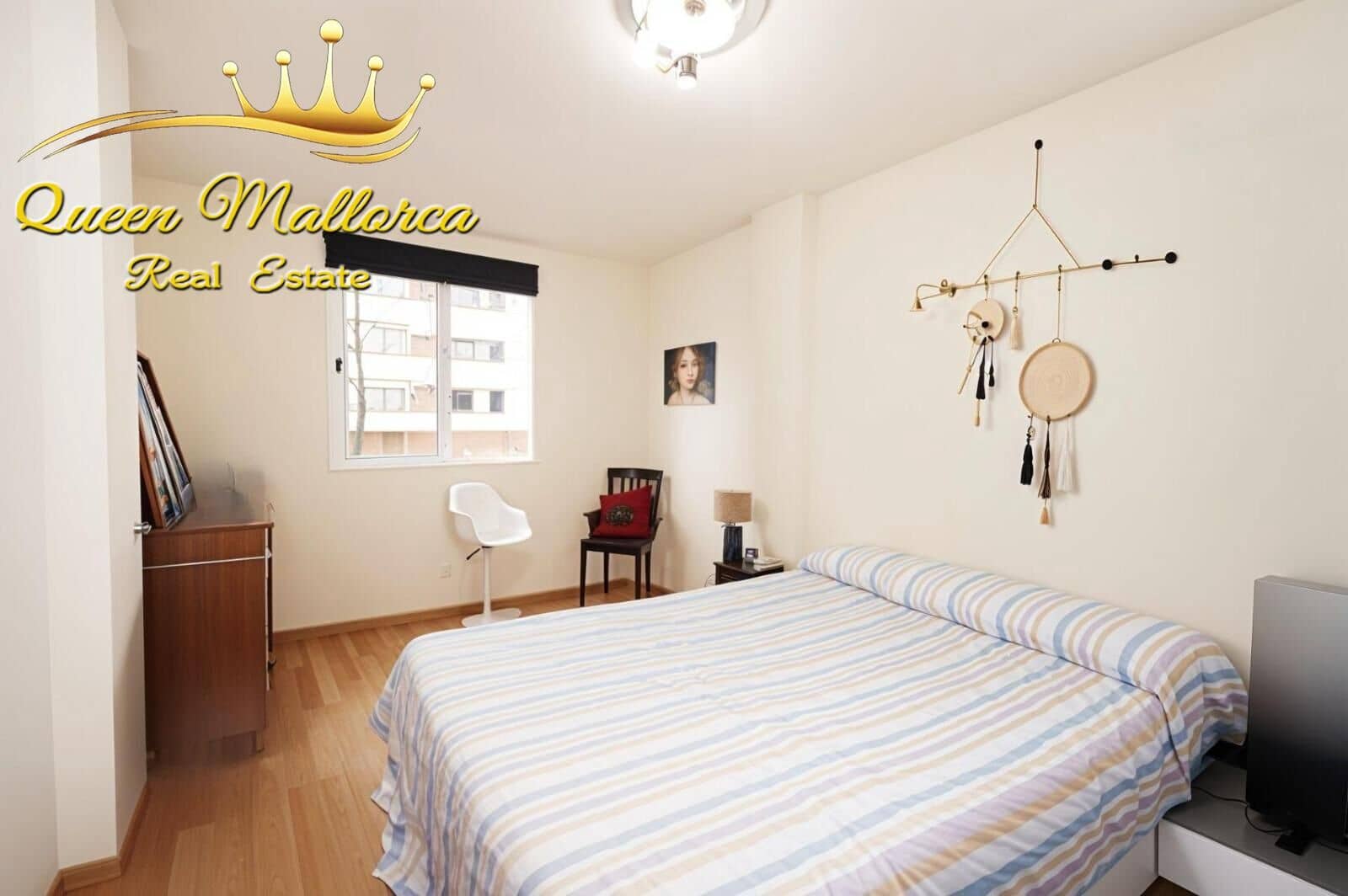 4 bedroom Flat for sale in Palma de Mallorca - € 459,000 (Ref: 9822994)