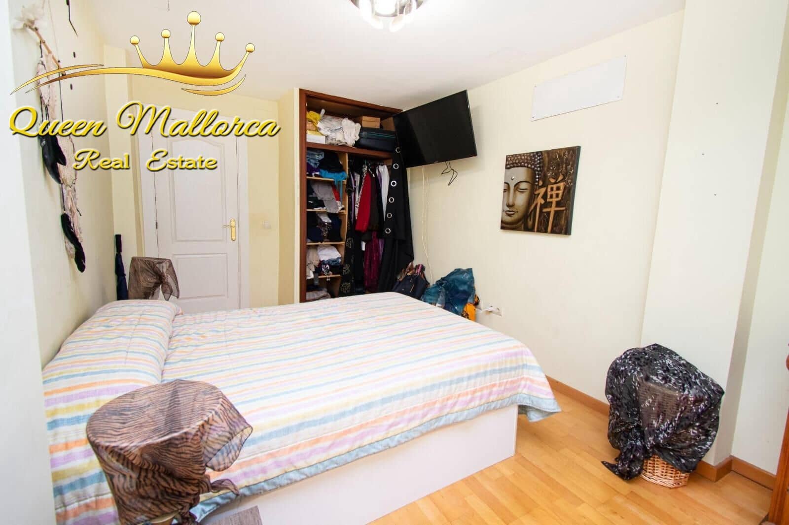4 bedroom Flat for sale in Palma de Mallorca - € 459,000 (Ref: 9822994)