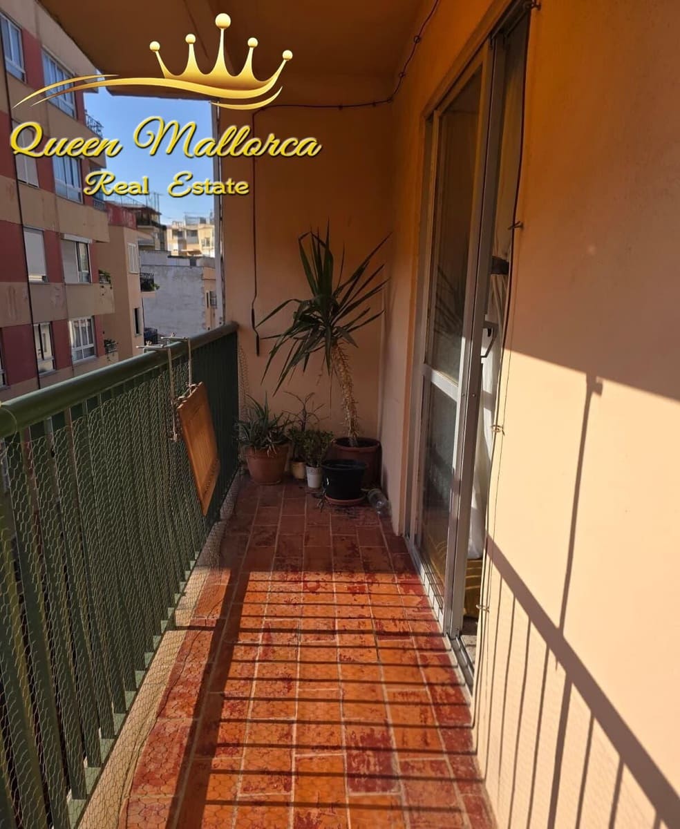 3 bedroom Flat for sale in Palma de Mallorca - € 349,000 (Ref: 9825330)