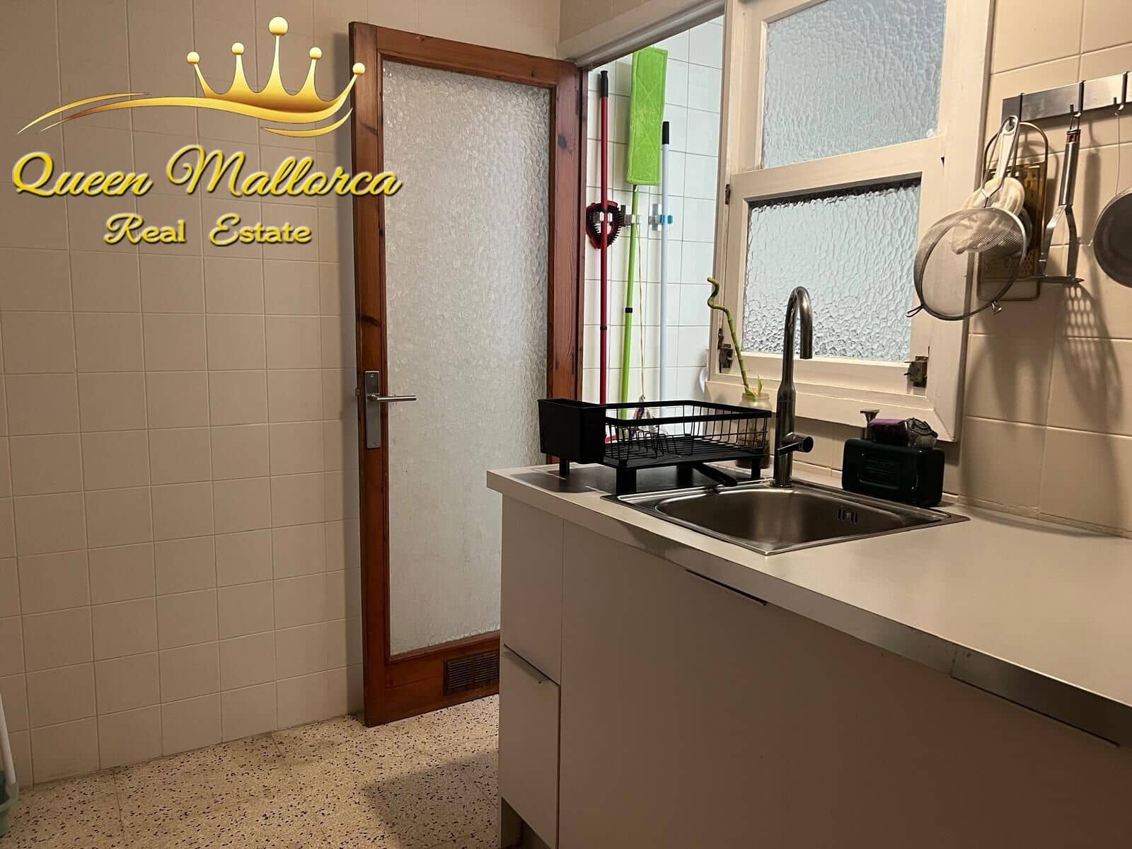 3 bedroom Flat for sale in Palma de Mallorca - € 349,000 (Ref: 9825330)
