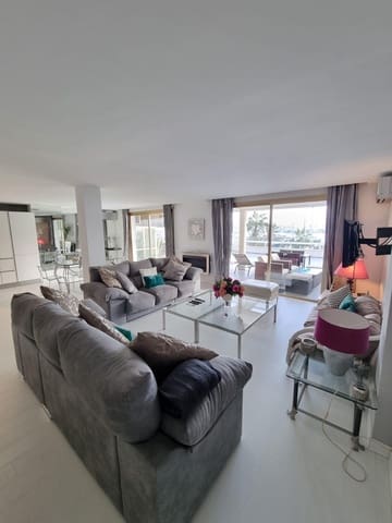 2 Zimmer Penthouse zu vermieten in Palma de Mallorca mit Garage - 4.000 € (Ref: 9825332)