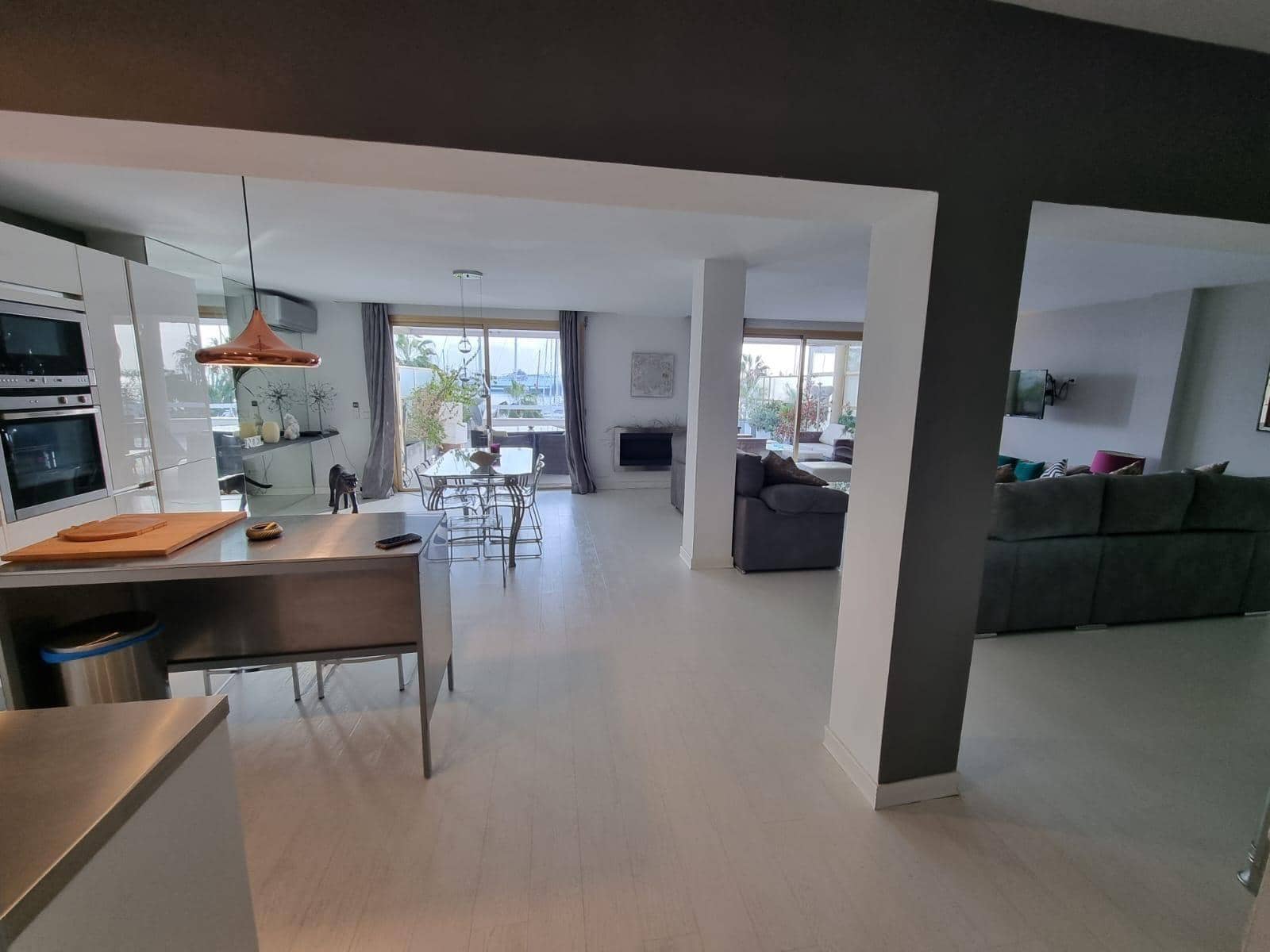 2 Zimmer Penthouse zu vermieten in Palma de Mallorca mit Garage - 4.000 € (Ref: 9825332)