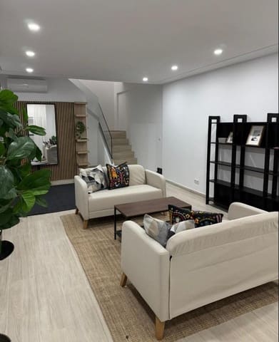 1 quarto Comercial para venda em Magalluf, Calvià - 185 000 € (Ref: 9829254)
