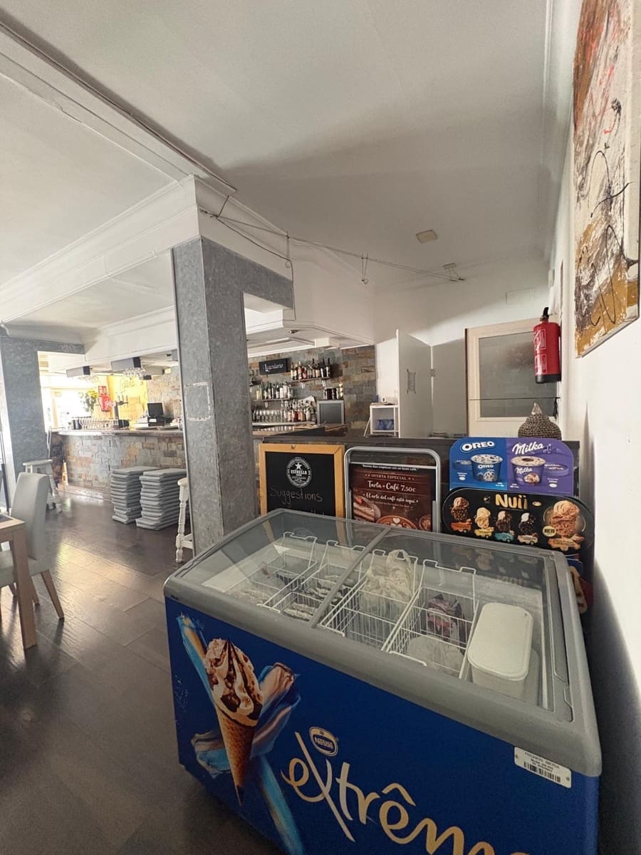 Business for rent in Pollensa / Pollenca - € 3,060 (Ref: 9839321)