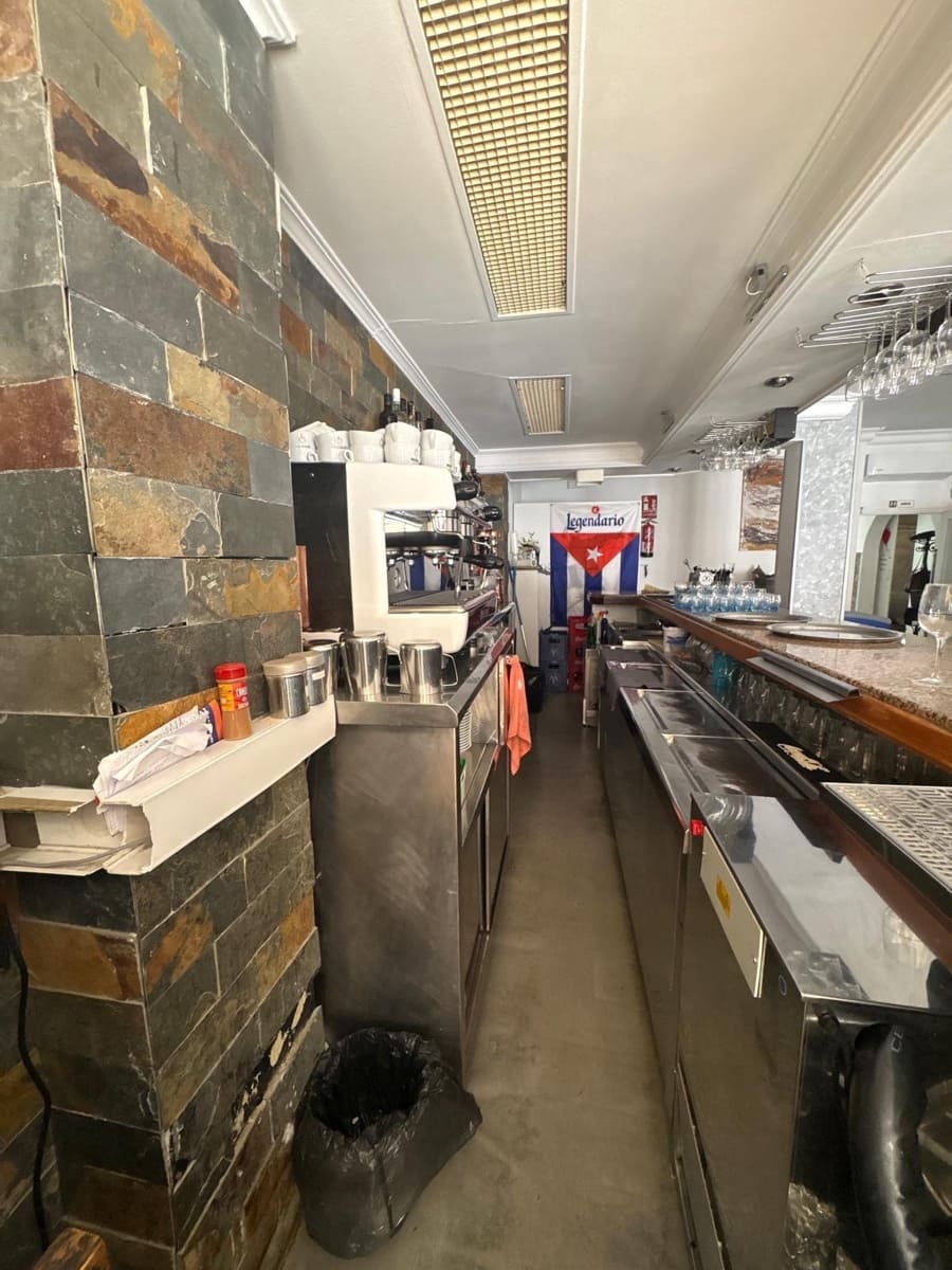 Business for rent in Pollensa / Pollenca - € 3,060 (Ref: 9839321)