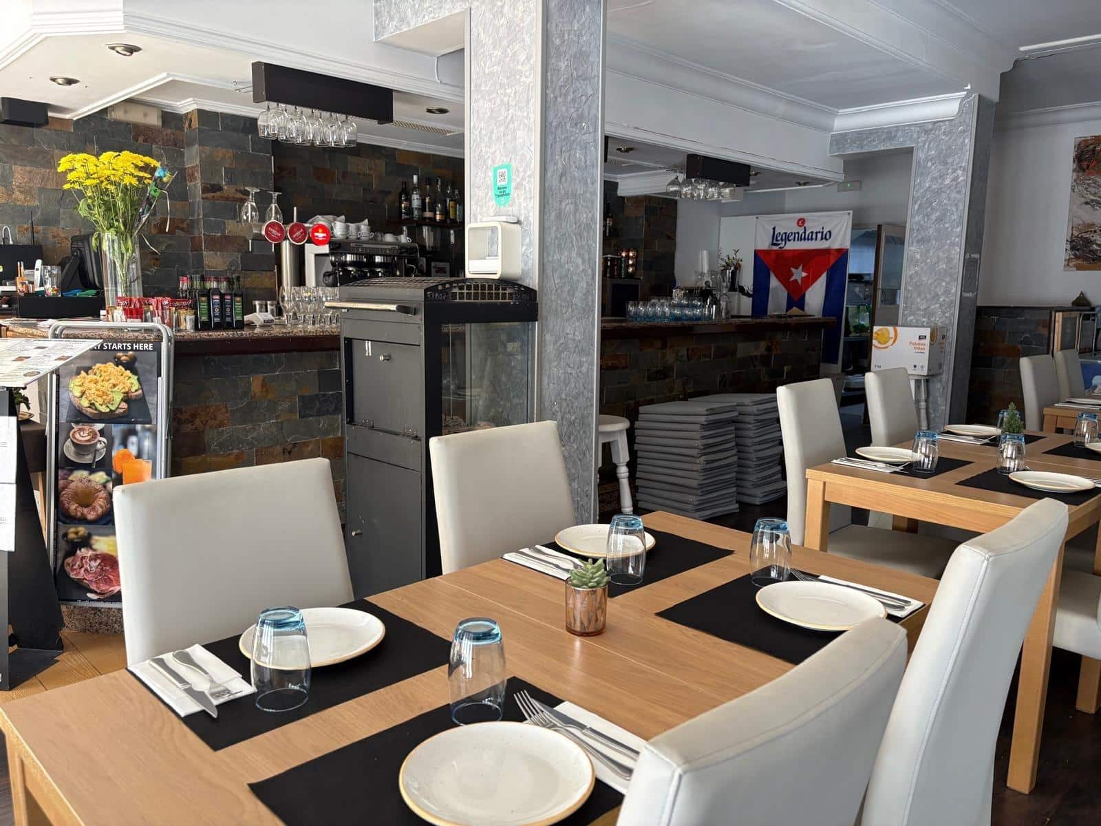 Business for rent in Pollensa / Pollenca - € 3,060 (Ref: 9839321)