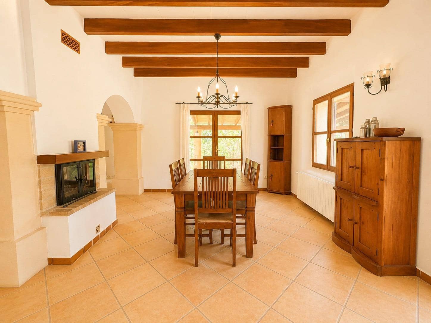4 soveværelse Finca/Landehus til salg i Manacor med swimmingpool garage - € 1.500.000 (Ref: 9846303)