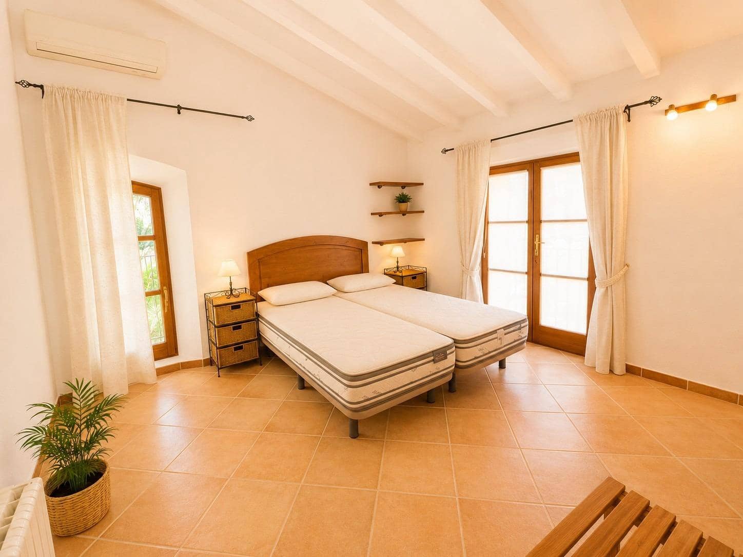 4 slaapkamer Finca/Landhuis te koop in Manacor met zwembad garage - € 1.900.000 (Ref: 9846303)