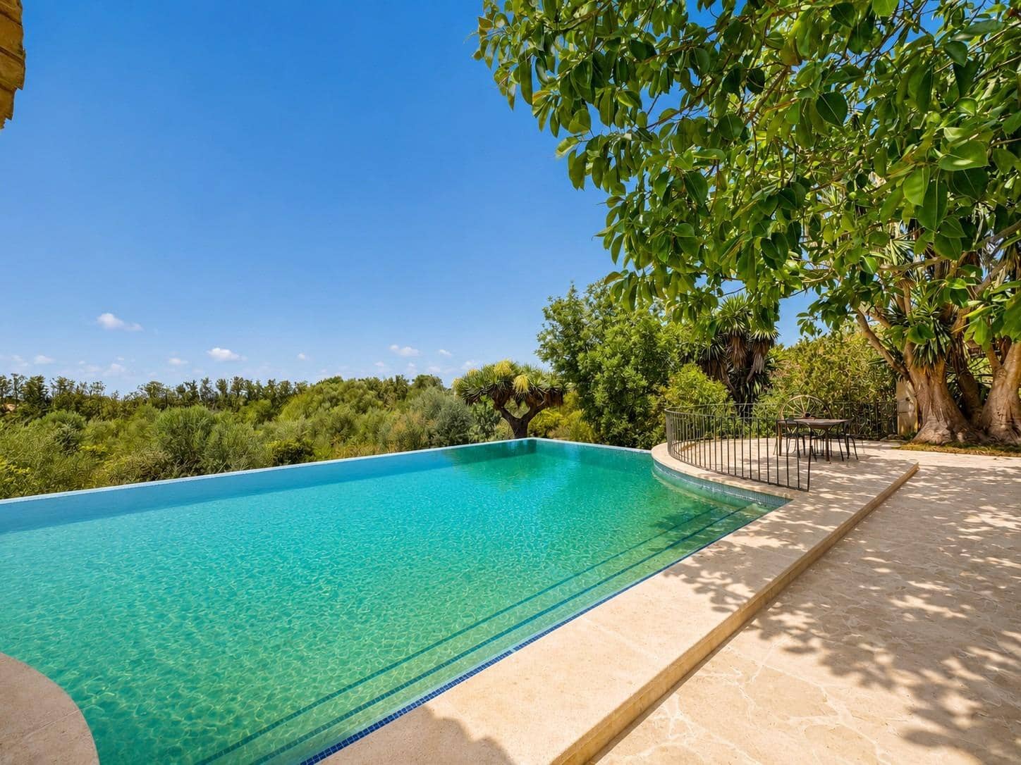 4 slaapkamer Finca/Landhuis te koop in Manacor met zwembad garage - € 1.900.000 (Ref: 9846303)