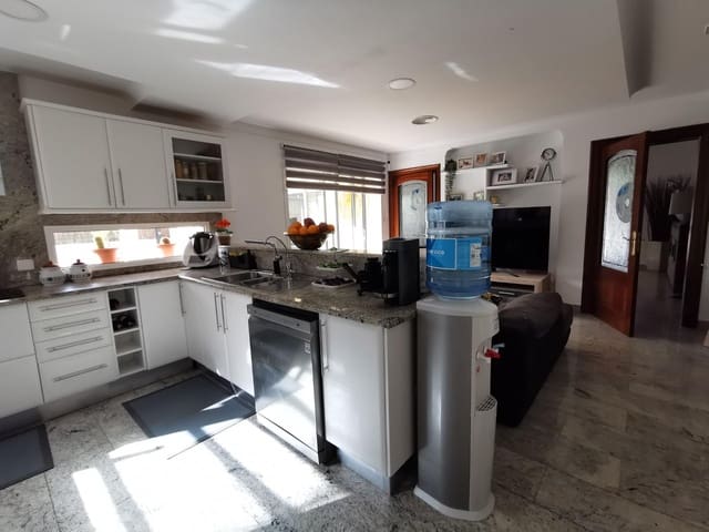 4 sypialnia Willa na sprzedaż w Ca'n Picafort, Santa Margalida z basenem garażem - 1 600 000 € (Ref: 9876505)