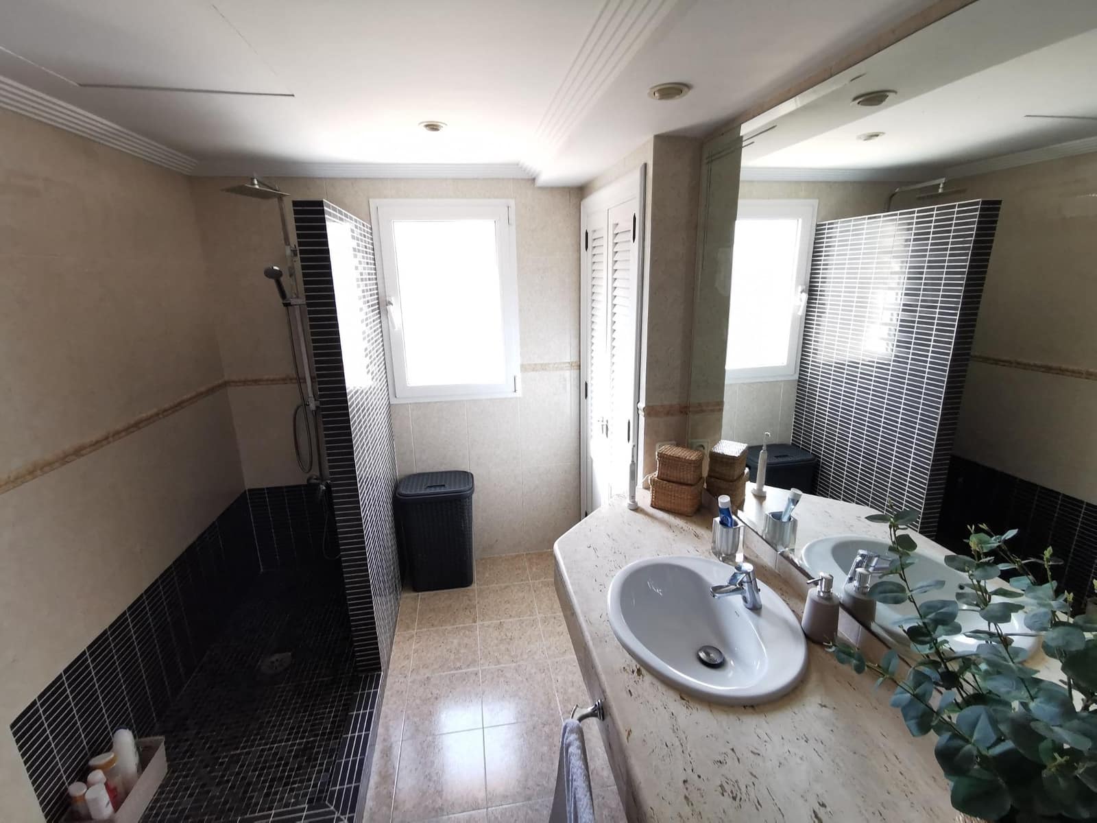 4 soveværelse Villa til salg i Ca'n Picafort med swimmingpool garage - € 1.600.000 (Ref: 9876505)